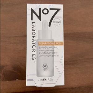 No. 7 Laboratories Resurfacing Peel